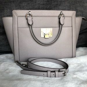 Micheal Kors purse